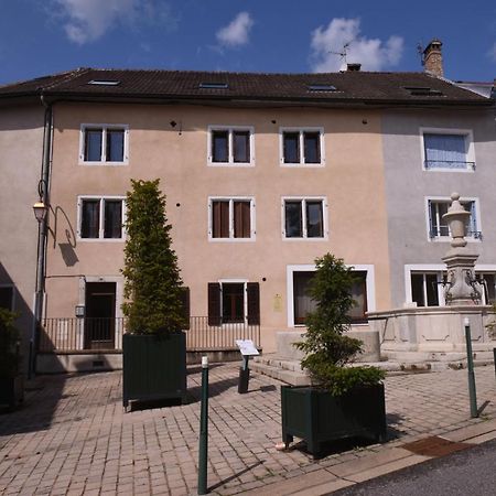 Coeur De Vieille Ville Gex Exterior foto